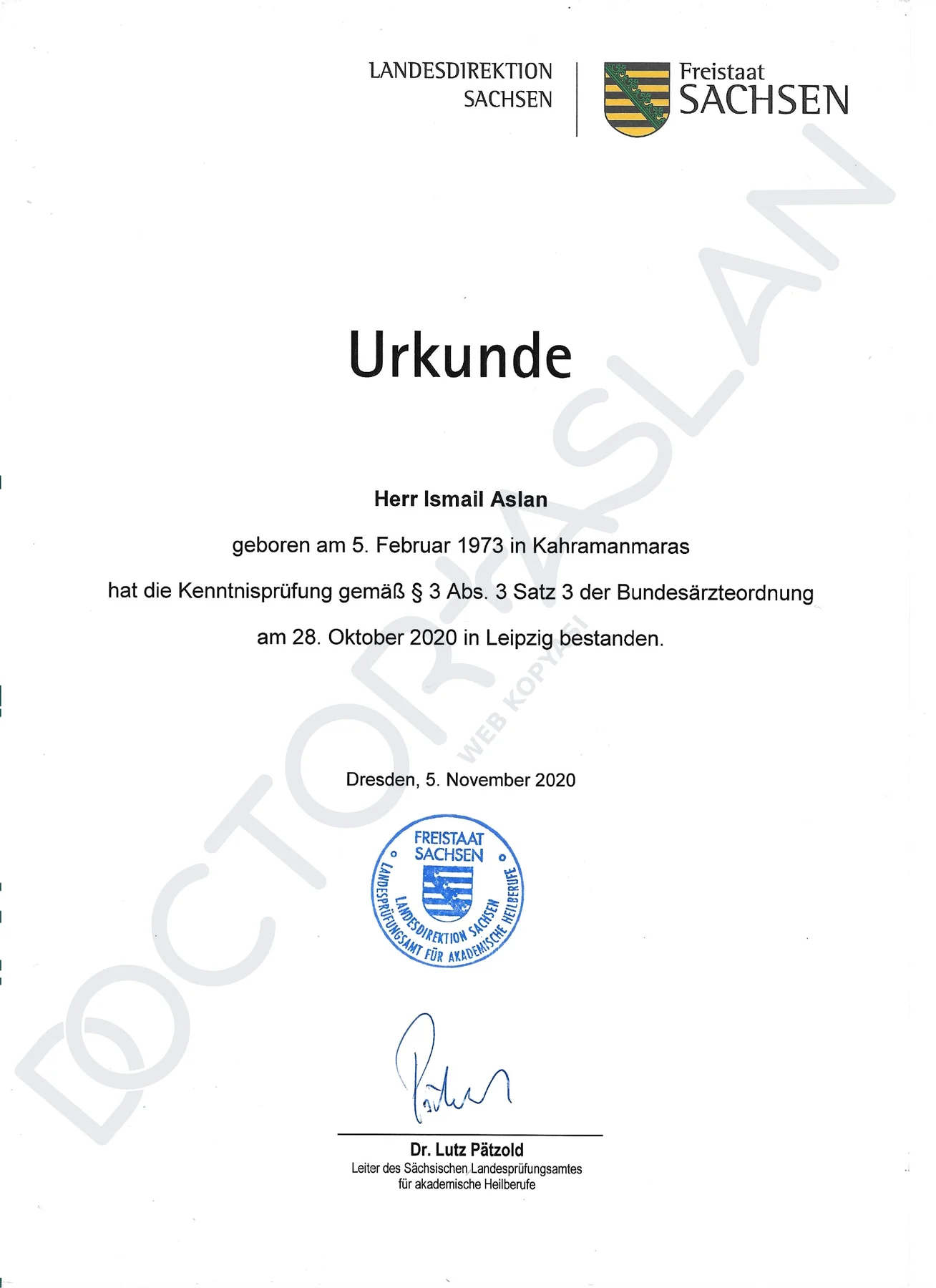 Dr. İsmail Aslan’ın Landesdirektion Sachsen tarafından düzenlenen 2020 tarihli Kenntnisprüfung başarı belgesi